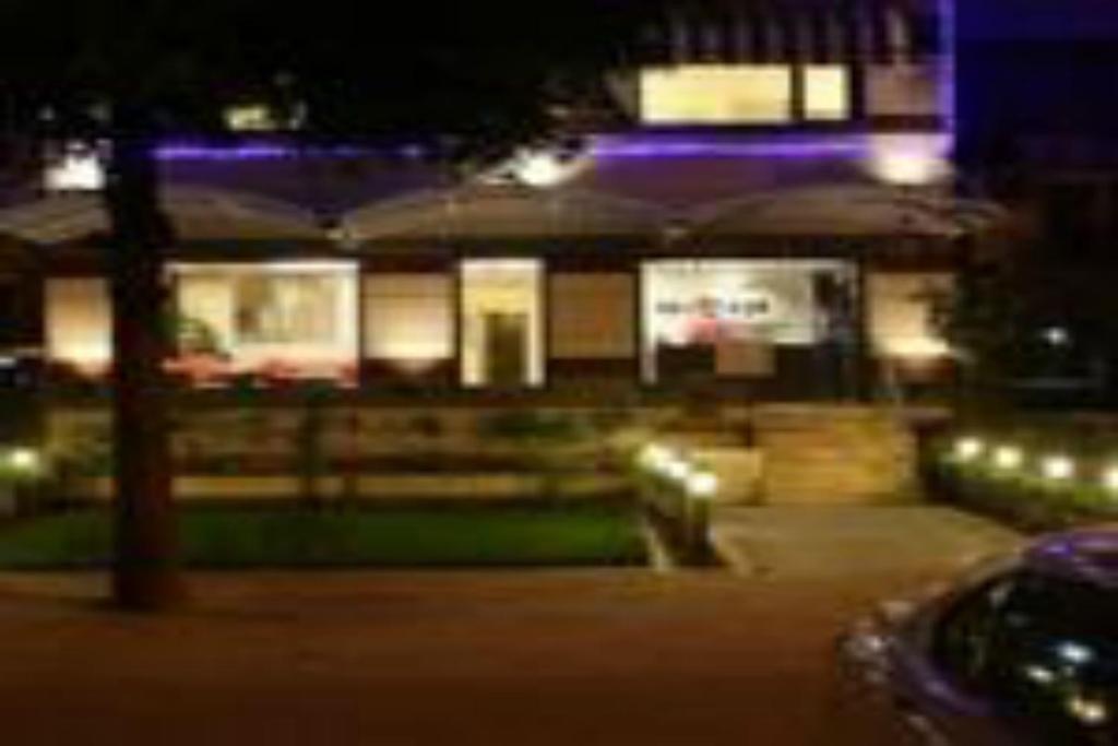 Fabhotel Aashraye New Delhi Exterior photo